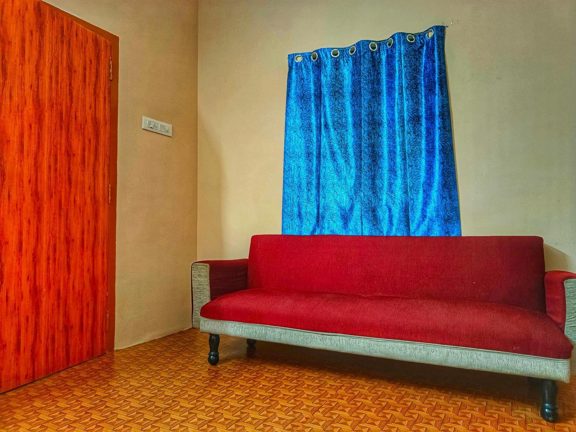 Shivalaya Farmstay Located Amdist Coconut Farm With River Access Near Isha,Adiyogi,Siruvani Alāndurai Exterior foto